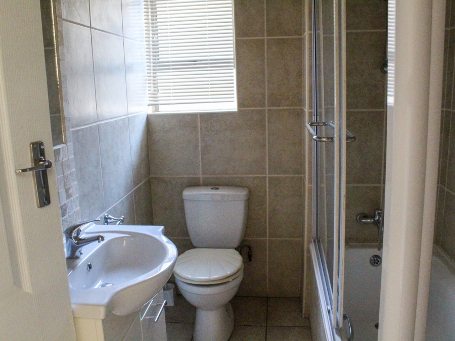 2 Bedroom Property for Sale in Dassie Rand North West